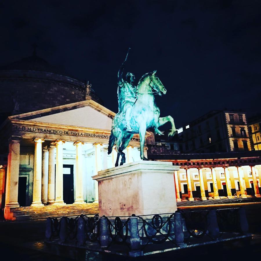 Suite Mirella Неаполь Экстерьер фото